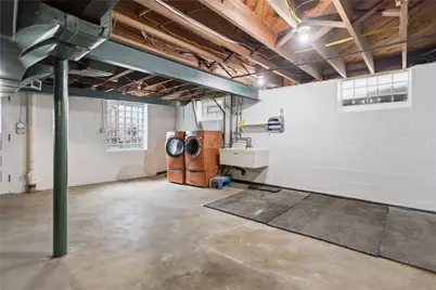 811 W Monroe Circle, Ross Twp, PA 15229 - Photo 28