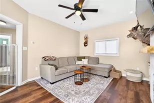 220 Elm St, Canonsburg, PA 15317 - Photo 8