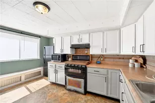 220 Elm St, Canonsburg, PA 15317 - Photo 12