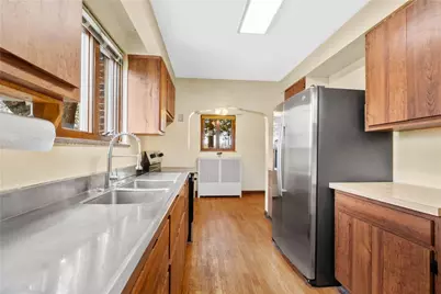 5611 Baptist Rd, Pittsburgh, PA 15236 - Photo 10