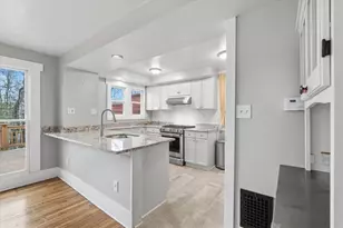 1208 Trevanion Ave, Pittsburgh, PA 15218 - Photo 10