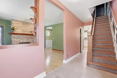 1202 Romanhoff St, Pittsburgh, PA 15212 - Photo 6