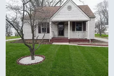 890 Woodland Rd, Sharpsville, PA 16150 - Photo 1