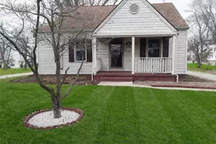 890 Woodland Rd, Sharpsville, PA 16150 - Photo 1