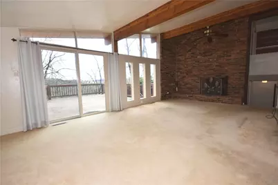 327 Wayne St, Claysville, PA 15323 - Photo 10