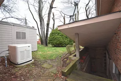 327 Wayne St, Claysville, PA 15323 - Photo 38