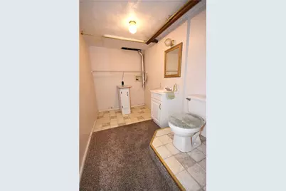 327 Wayne St, Claysville, PA 15323 - Photo 36
