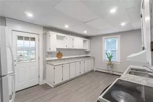 515 Noblestown Rd, Pittsburgh, PA 15106 - Photo 12