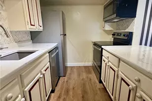 321 Ridge Point Cir, Bridgeville, PA 15017 - Photo 20
