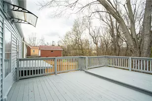 127 Carroll St, Aliquippa, PA 15001 - Photo 40