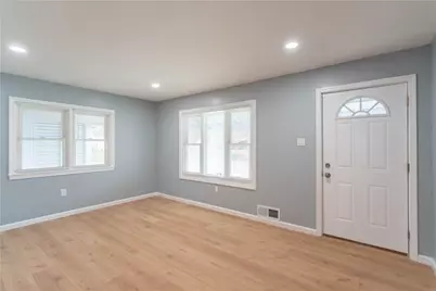 127 Carroll St, Aliquippa, PA 15001 - Photo 4