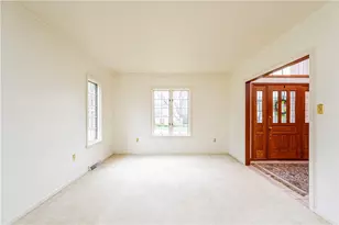 1118 Sandstone Rd, Greensburg, PA 15601 - Photo 12