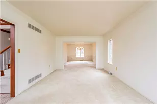 1118 Sandstone Rd, Greensburg, PA 15601 - Photo 14