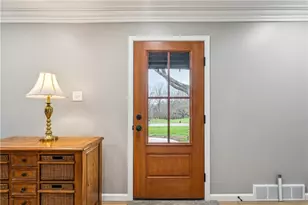 557 Morningstar Dr, Franklin Township, PA 16117 - Photo 16