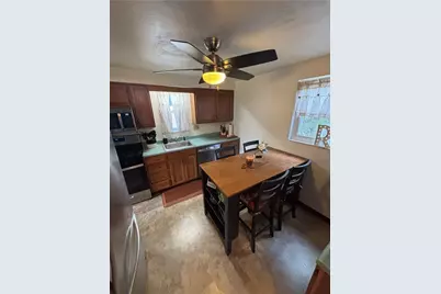 546 Millers Ln, Pittsburgh, PA 15239 - Photo 22