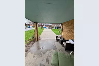 546 Millers Ln, Pittsburgh, PA 15239 - Photo 6