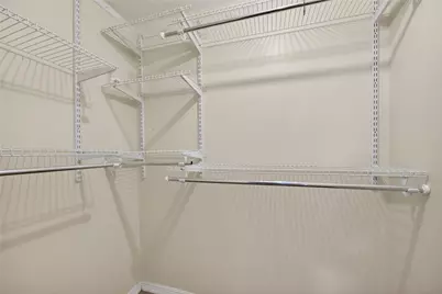 225 Kaercher St, Pittsburgh, PA 15207 - Photo 18