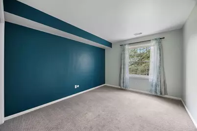 920 Margarite Drive #D, Scott Township, PA 15216 - Photo 16