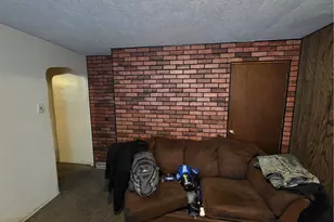 33 Wood St, Harrison Township, PA 15065 - Photo 8