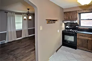 1597 Riverside Dr, Pittsburgh, PA 15147 - Photo 8