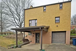1597 Riverside Dr, Pittsburgh, PA 15147 - Photo 24
