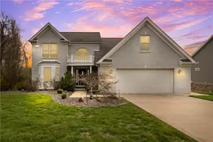 478 Spruce Ln, Houston, PA 15342 - Photo 1