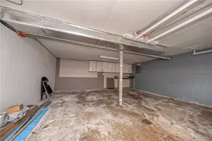 646 Harborview Dr, Pittsburgh, PA 15239 - Photo 32