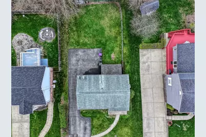 646 Harborview Dr, Pittsburgh, PA 15239 - Photo 38