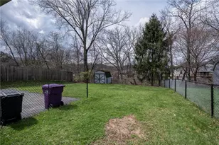 646 Harborview Dr, Pittsburgh, PA 15239 - Photo 28