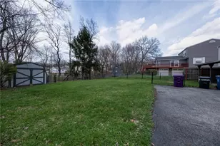 646 Harborview Dr, Pittsburgh, PA 15239 - Photo 36