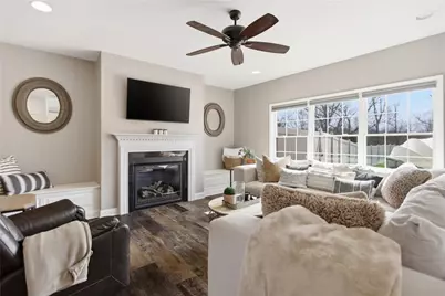 2094 Laurel Ridge Dr, Jefferson Hills, PA 15025 - Photo 4