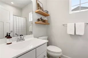 410 Scharberry Ln, Mars, PA 16046 - Photo 18