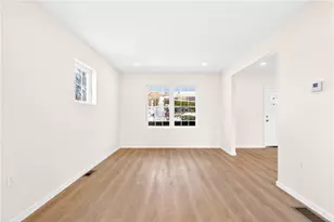 3 Pioneer Ave, Ross Twp, PA 15229 - Photo 8