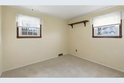2956 Manorview Cir, Hampton, PA 15101 - Photo 16