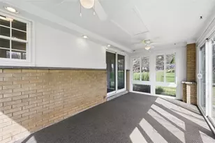 2956 Manorview Cir, Hampton, PA 15101 - Photo 22