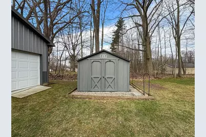 9221 Warren Dr, Shenango, PA 16424 - Photo 36