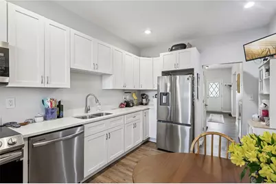 6 Elmont St, Pittsburgh, PA 15205 - Photo 8