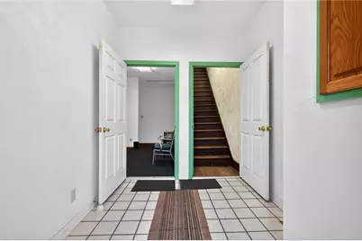 210 E 5th Ave, Tarentum, PA 15084 - Photo 8