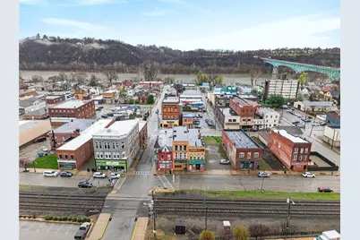 210 E 5th Ave, Tarentum, PA 15084 - Photo 40