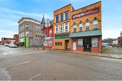 210 E 5th Ave, Tarentum, PA 15084 - Photo 4