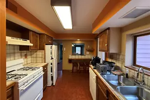 878 Bocktown Rd, Moon/Crescent Twp, PA 15046 - Photo 18