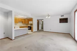 503 Clubhouse Dr, South Strabane, PA 15301 - Photo 6
