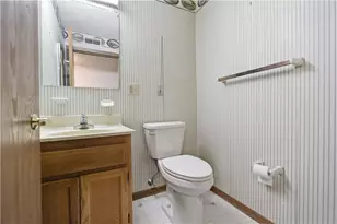 503 Clubhouse Dr, South Strabane, PA 15301 - Photo 24