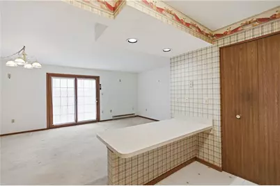 503 Clubhouse Dr, South Strabane, PA 15301 - Photo 12