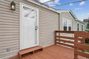 70 Orange St, Conemaugh-Yough Townships, PA 15681 - Photo 2