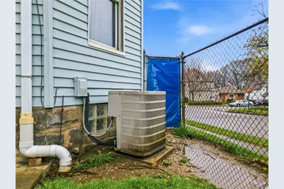 753 Spruce Ave, Sharon, PA 16146 - Photo 6