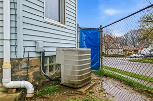 753 Spruce Ave, Sharon, PA 16146 - Photo 6