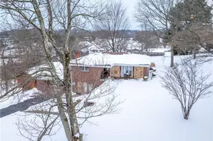 318 Wheatridge Dr, Hempfield Township, PA 15644 - Photo 26