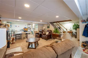 318 Wheatridge Dr, Hempfield Township, PA 15644 - Photo 16