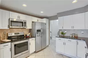 2602 Hunters Point Ct N, Pittsburgh, PA 15090 - Photo 14